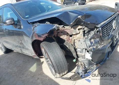 2023 Volvo Xc60 B5 Plus Dark Theme из США, поврежденный, VIN YV4L12RW1P1226384